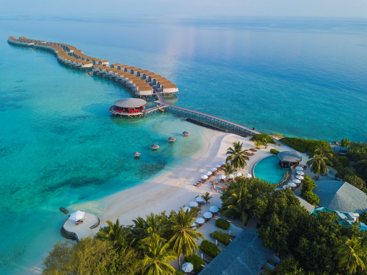 Centara Rasfushi Resort & Spa, Maldives