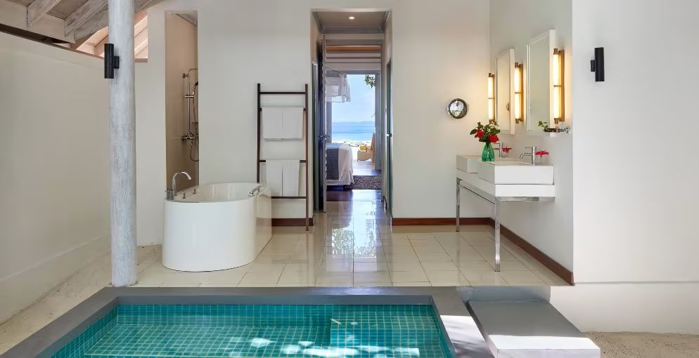 One Bedroom Beach Pool Villa Photo 2
