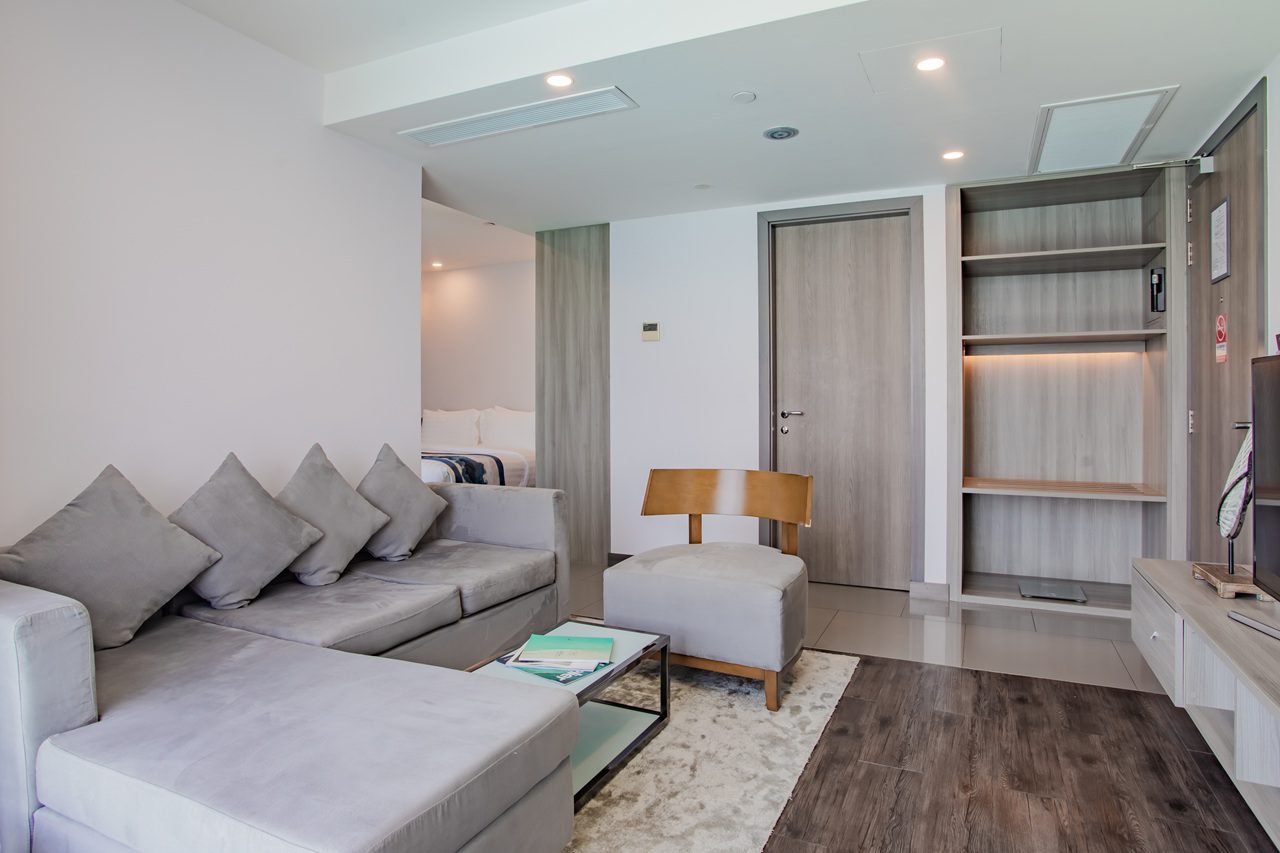 Junior Suite Photo 3