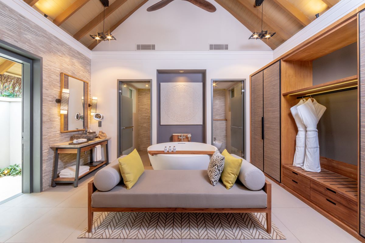 Two Bedroom Beach Pool Residence Photo 6
