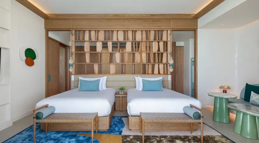 One-Bedroom Overwater Villa with Jacuzzi Photo 5