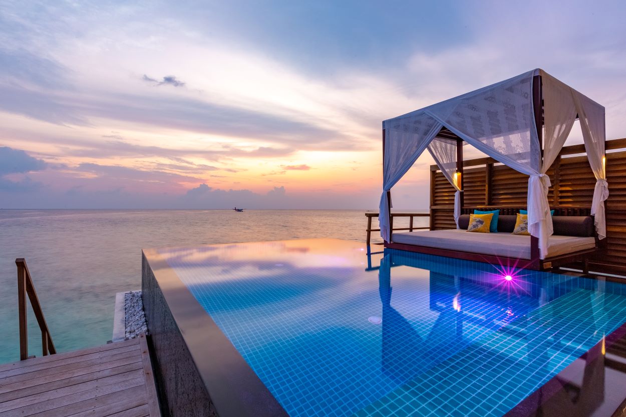 Sunset Ocean Pool Villa Photo 2