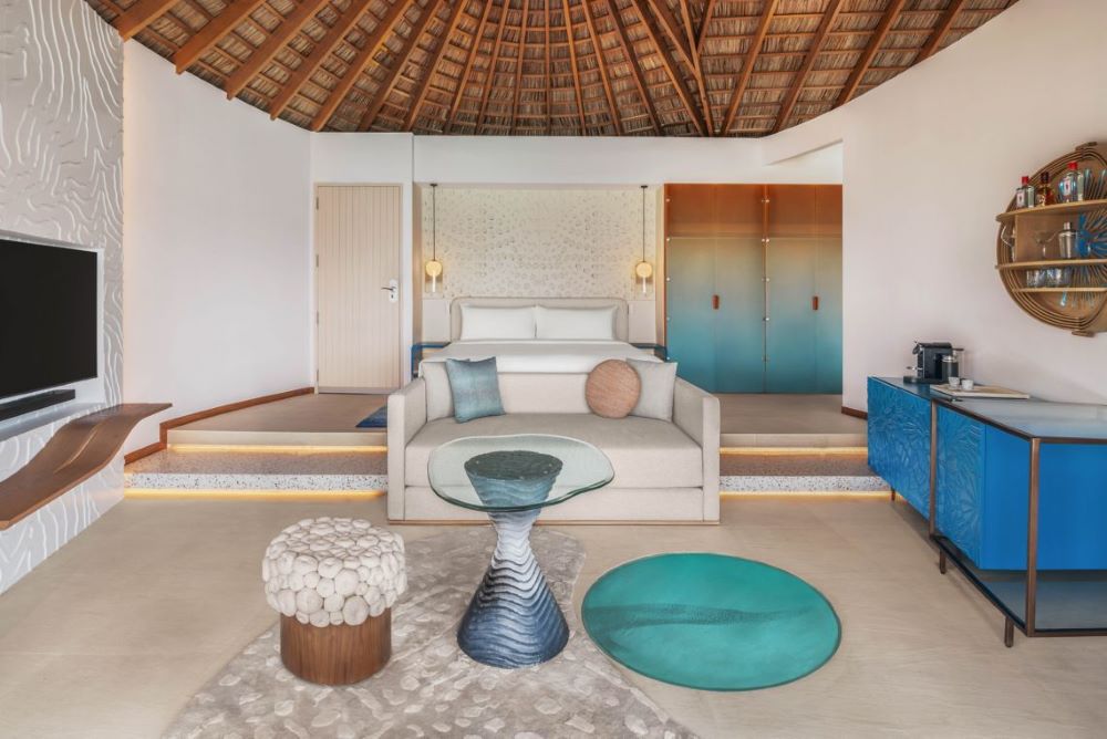 Superior Overwater One Bedroom Villa Photo 5