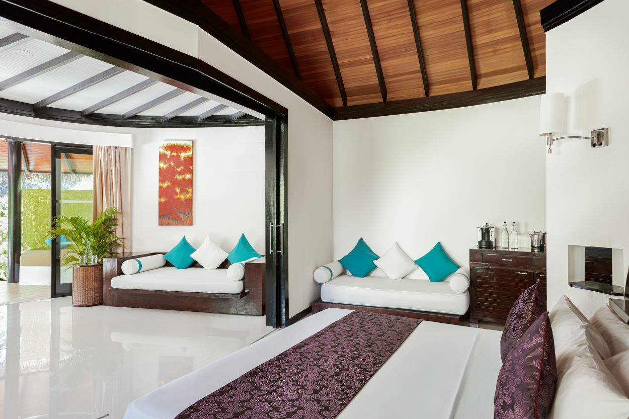 Private Pool Beach Villa Photo 3