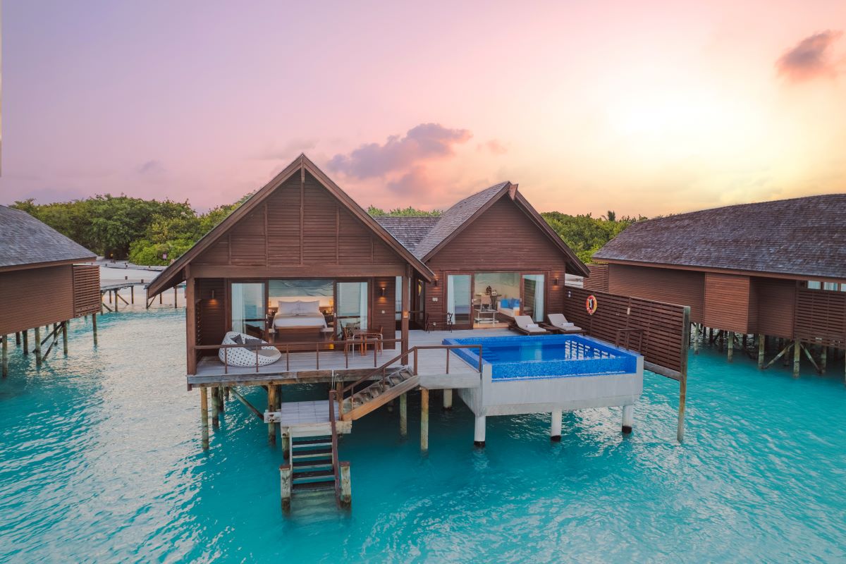 Ocean Villa with Pool Photo 4