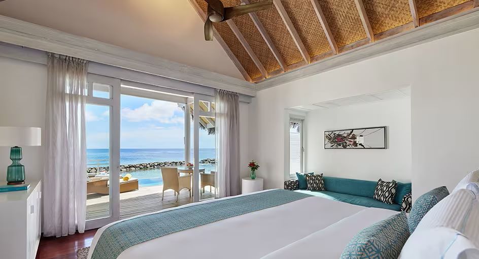 One Bedroom Overwater Pool Villa Photo 2