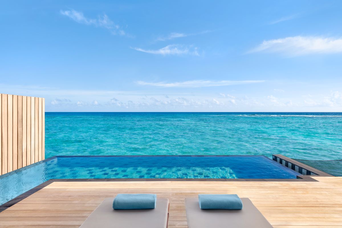 One Bedroom Overwater Pool Villa Photo 2