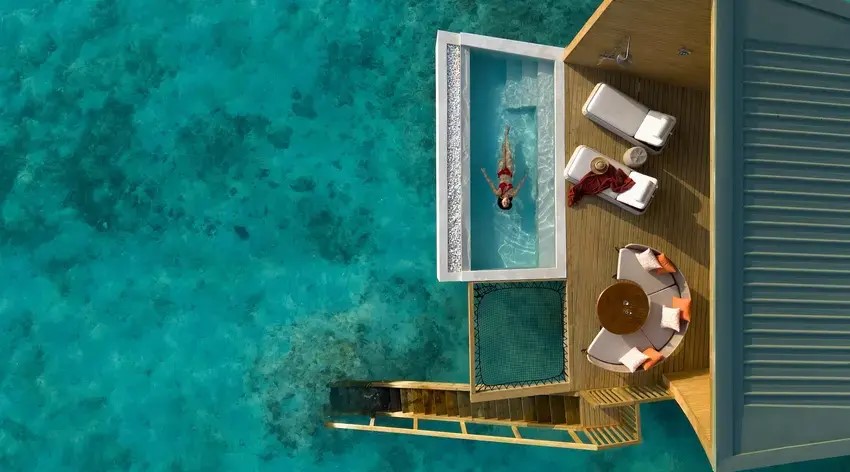 Mirage Overwater Sunset Pool Villa Photo 1