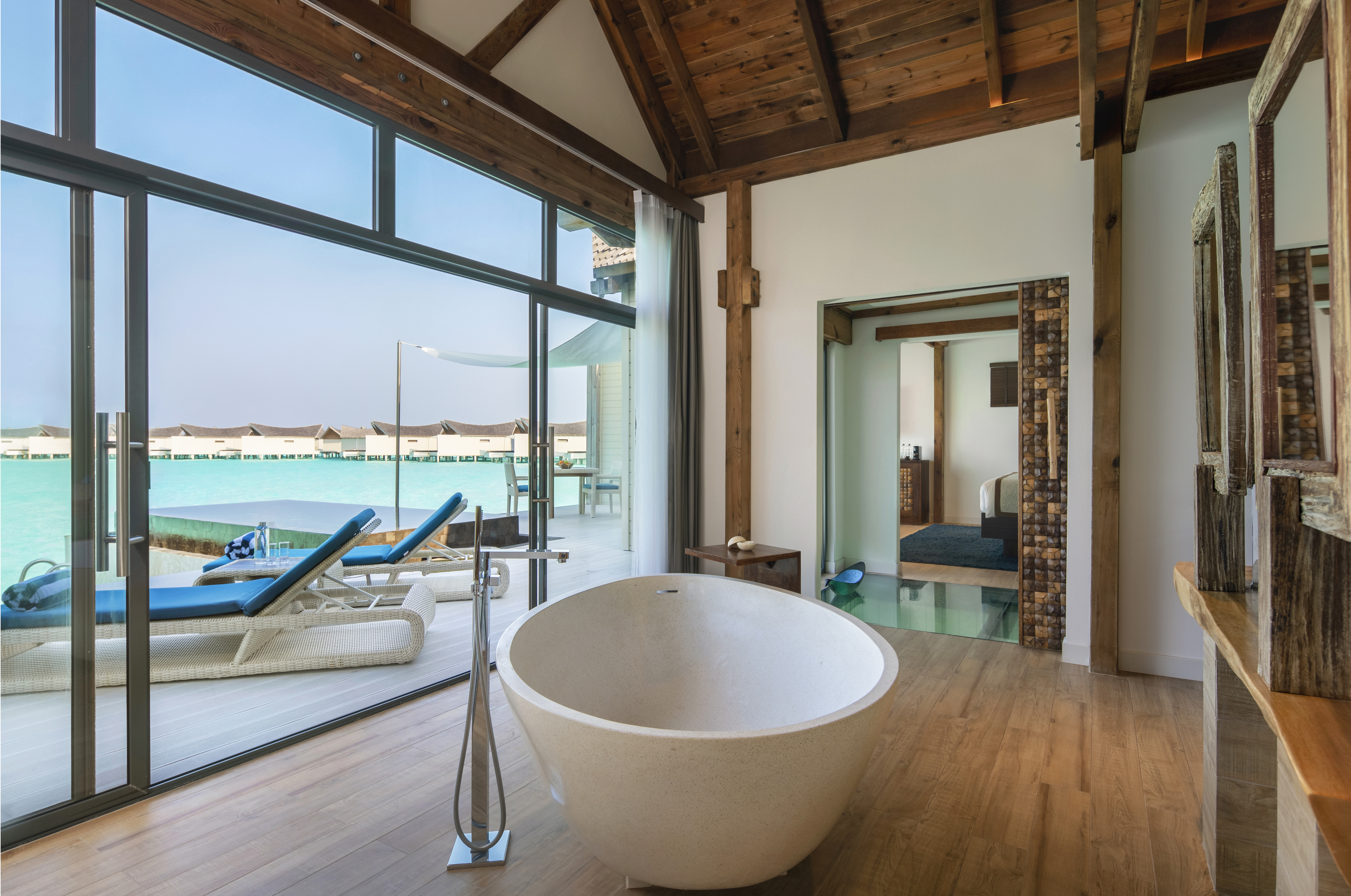 Overwater Pool Villa Lagoon Photo 5