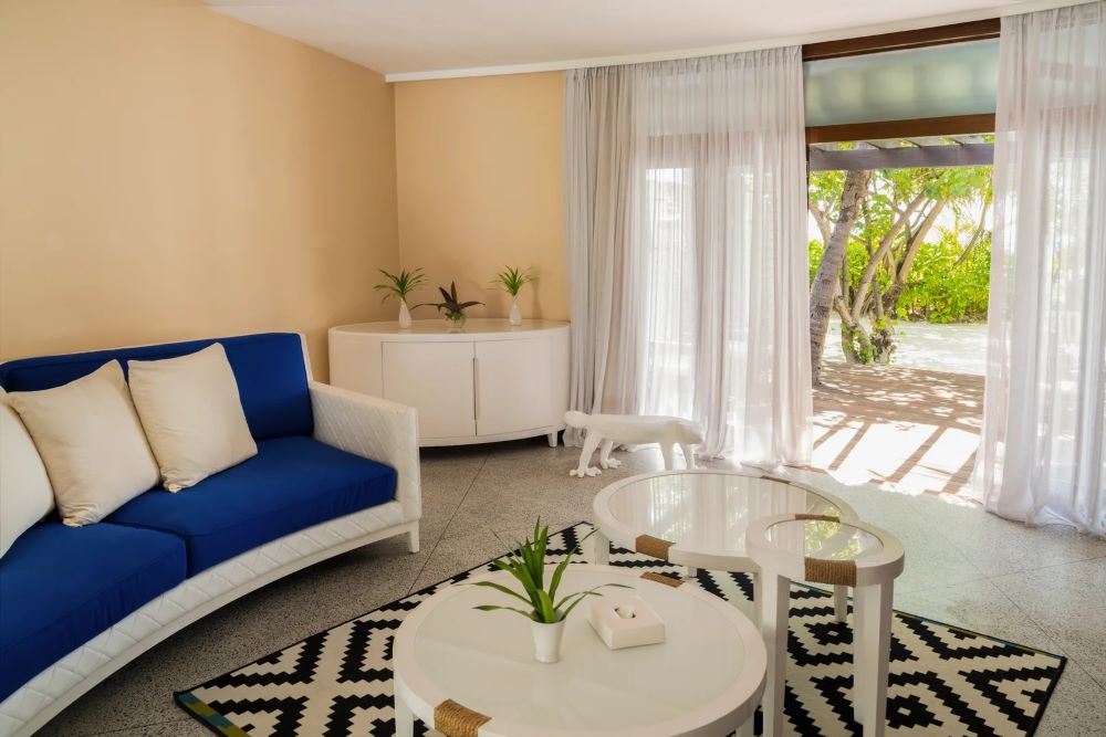 Beach Villa 2 Bedrooms with Pool Photo 3