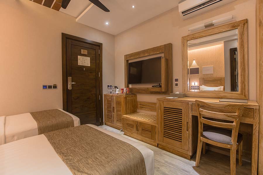 Deluxe Twin Room Ocean View Photo 4