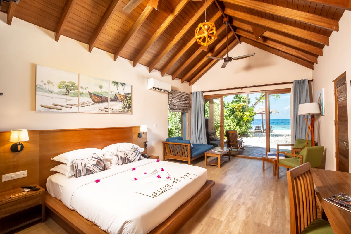 Deluxe Two Bedroom Beach Suite Photo 3