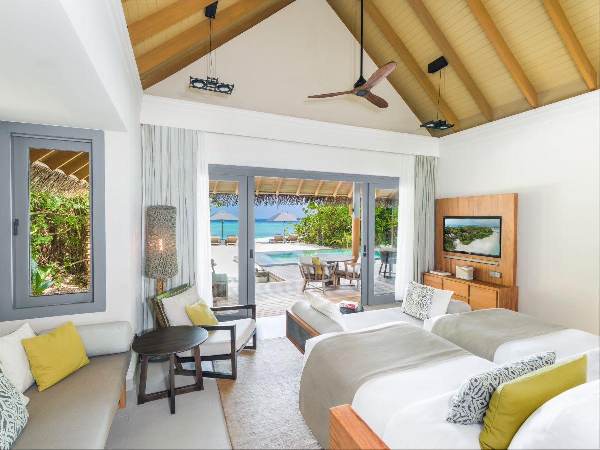 Two Bedroom Beach Pool Residence Photo 2