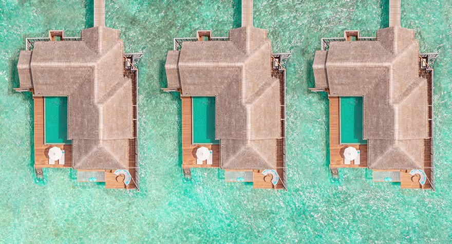 One Bedroom Family Over Water Pool Villa Photo 1