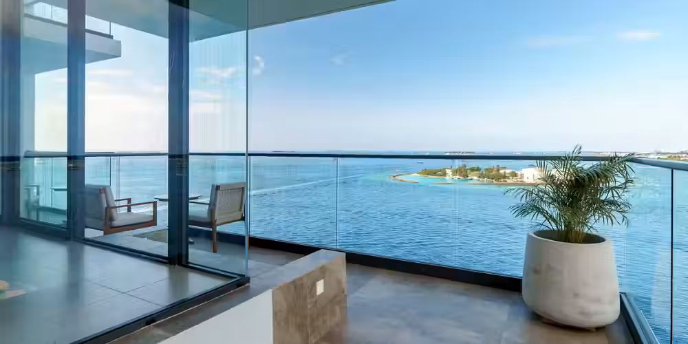 Junior Suite Ocean View Photo 1