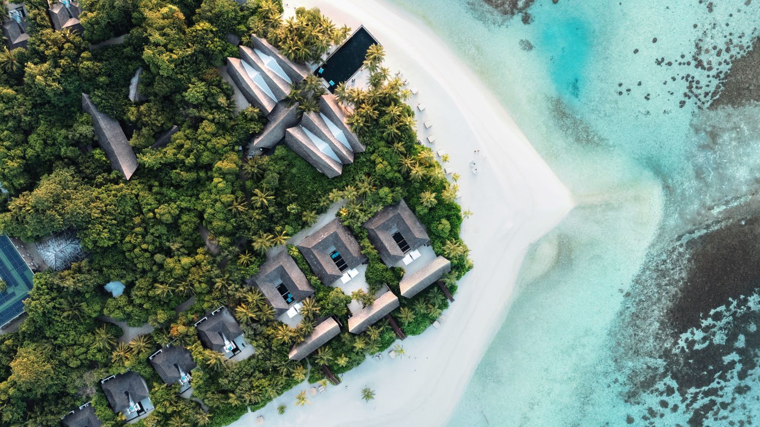 Kuredhivaru Resort & Spa, Maldives
