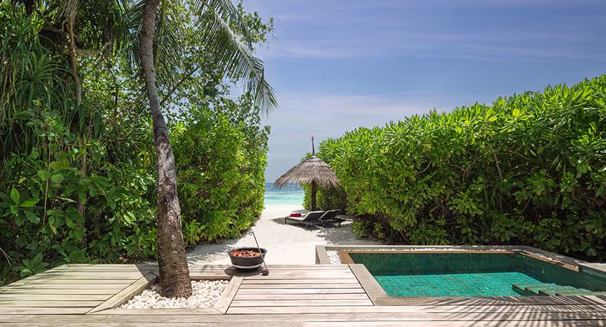Sunrise Beach Pool Villa Photo 3