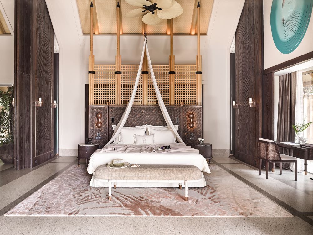 Luxury Beach Villa with Pool Photo 2