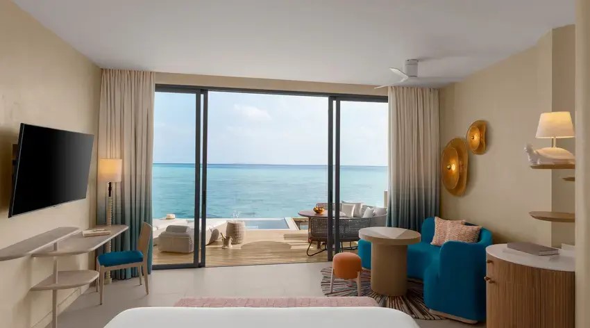 Mirage Overwater Sunrise Pool Villa Photo 4
