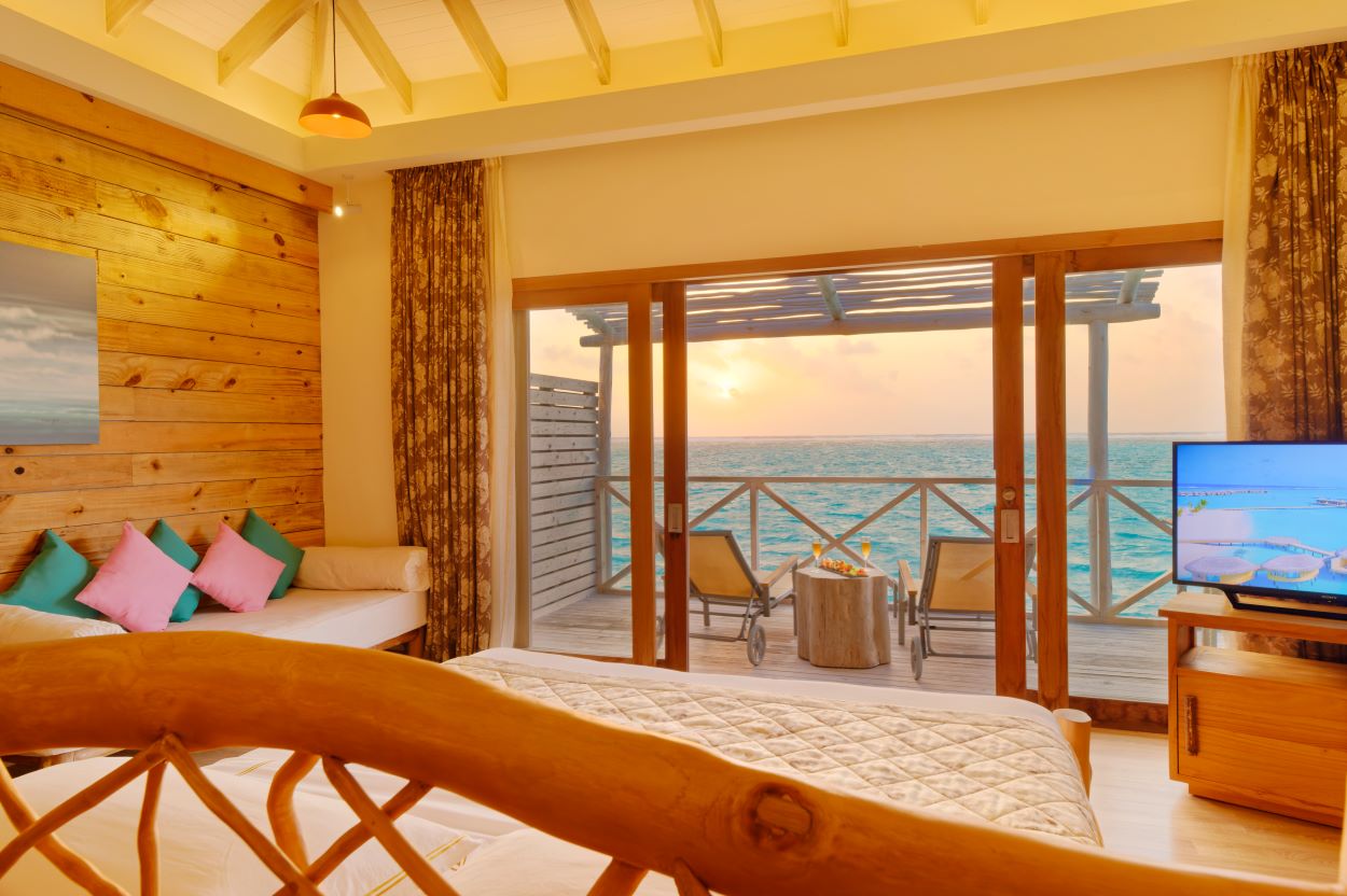 Lagoon Suite Photo 3