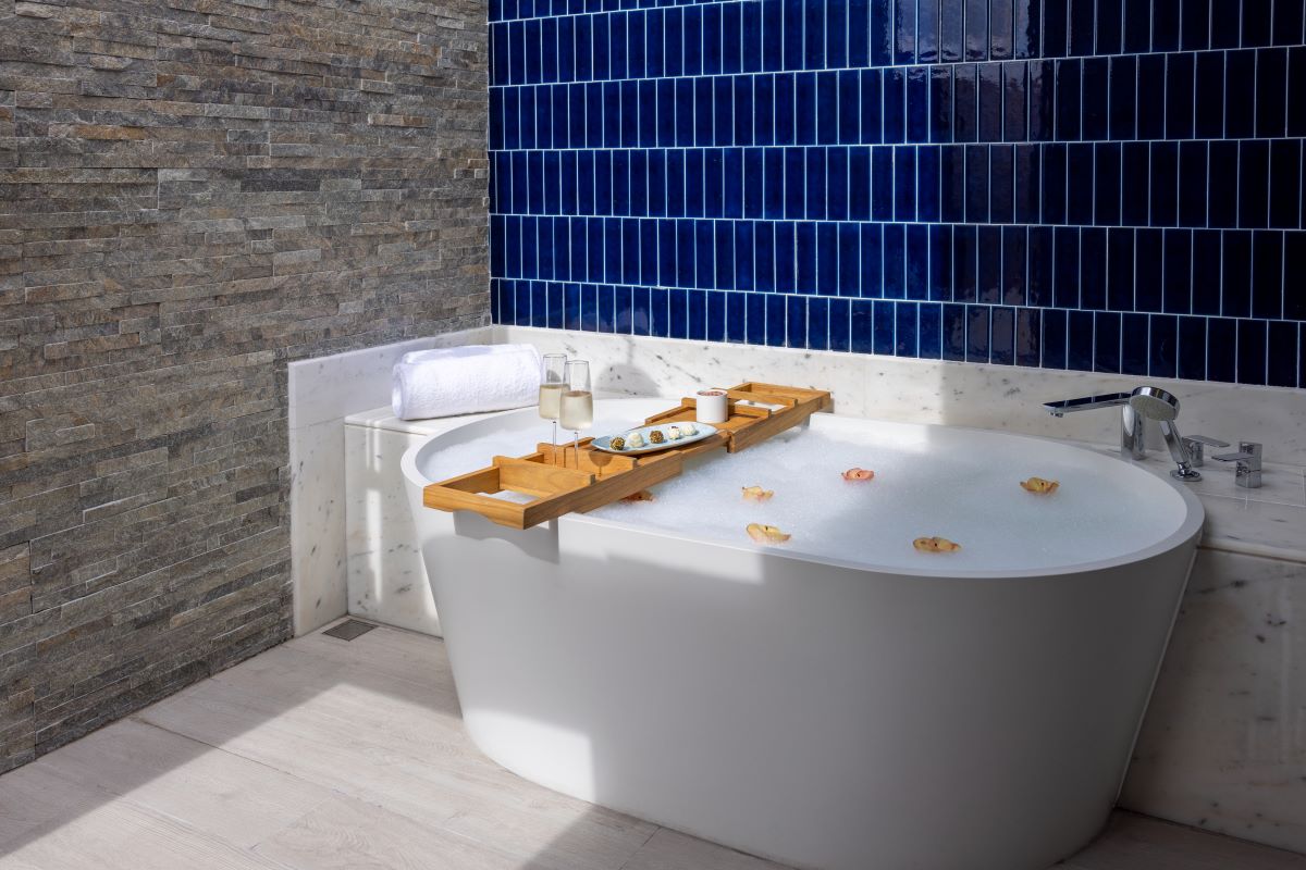 Two Bedroom Beach Pool Villa Photo 5