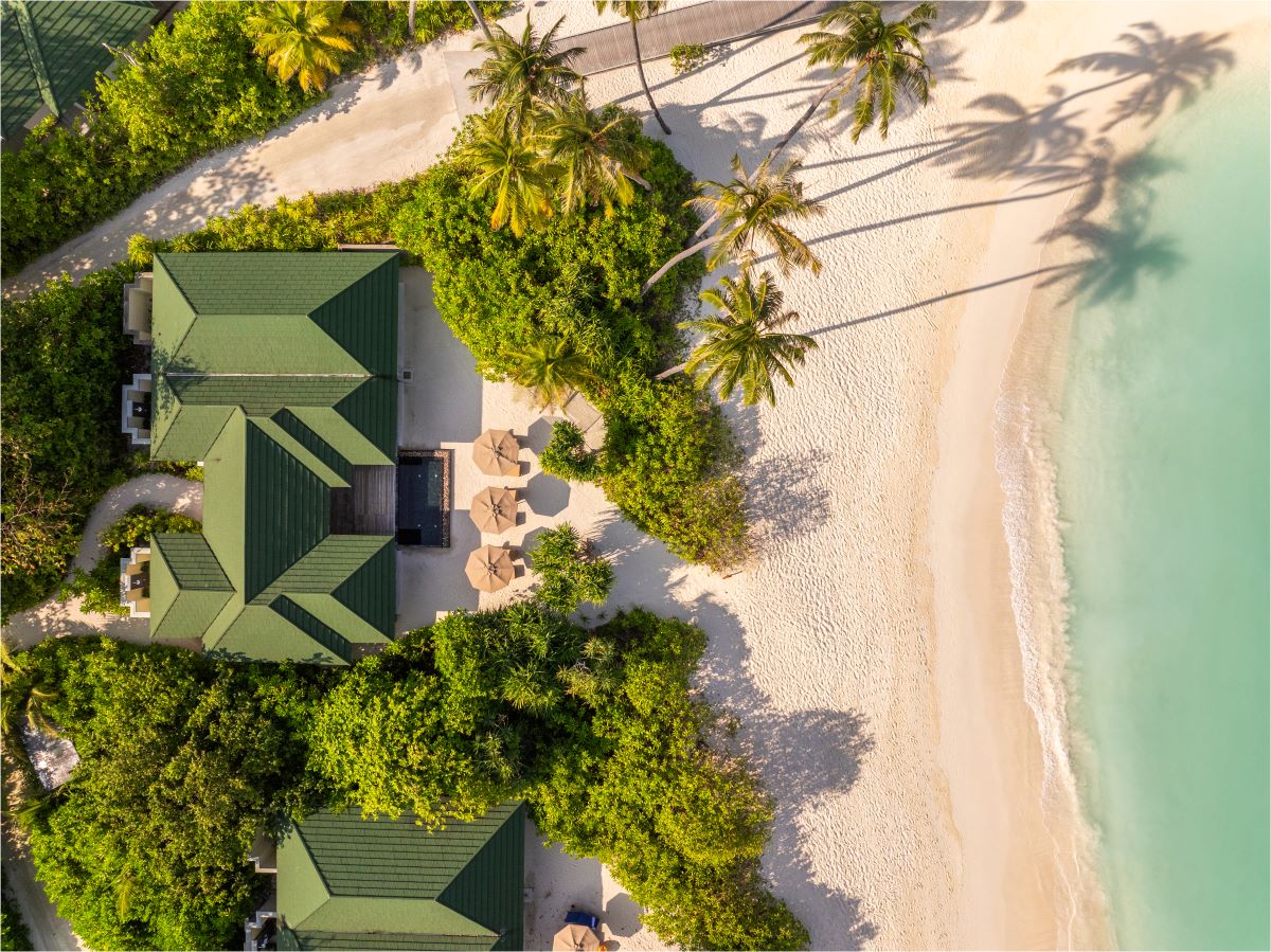 Three Bedroom Pool Beach Villa Photo 3