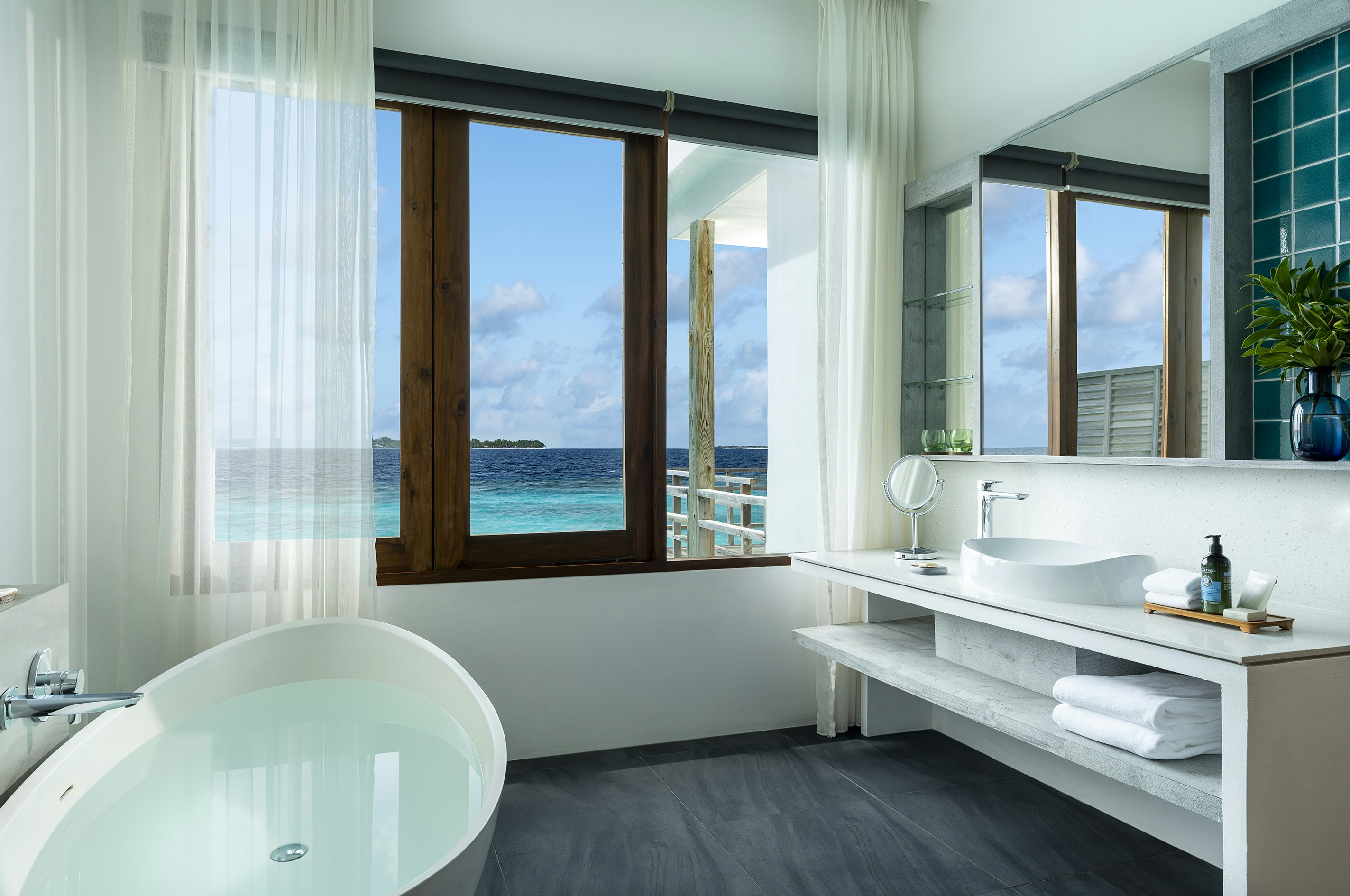 Water Villa Photo 3