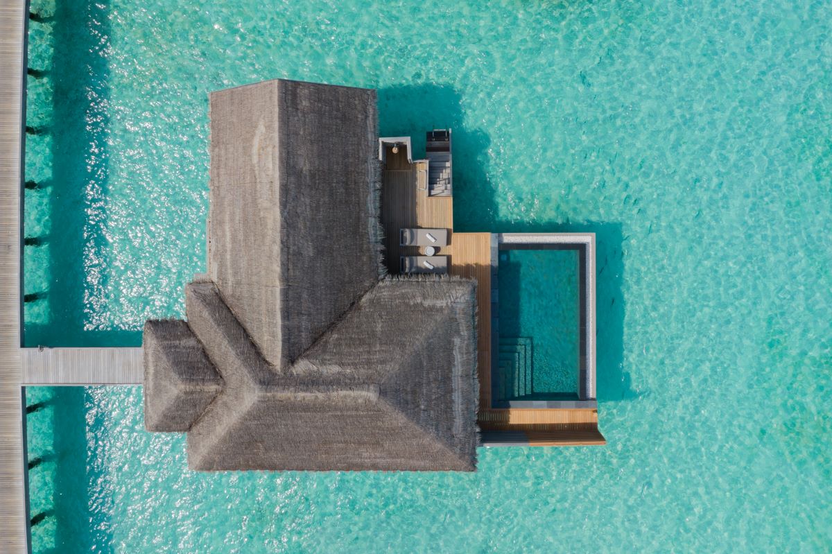 Overwater Deluxe Pool Villa Photo 1