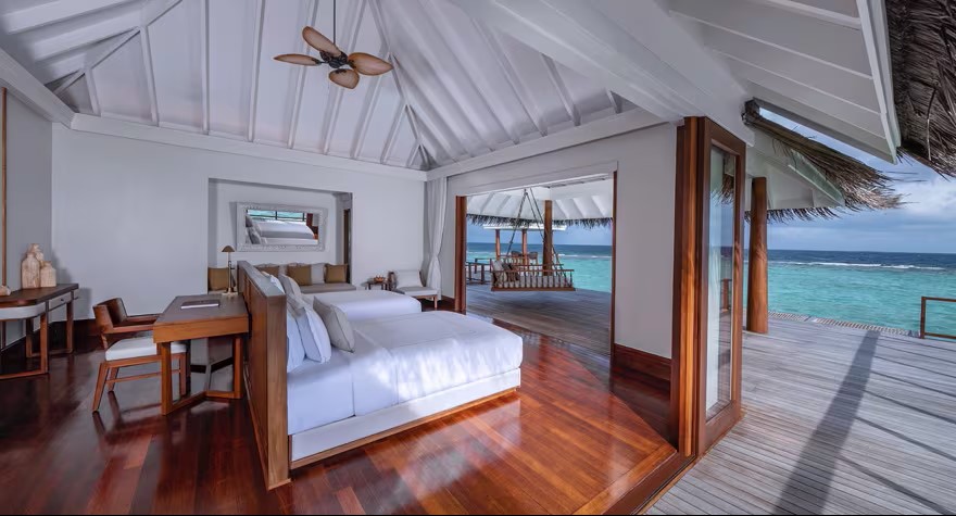 Two Bedroom Sunset Over Water Pool Residence Photo 6