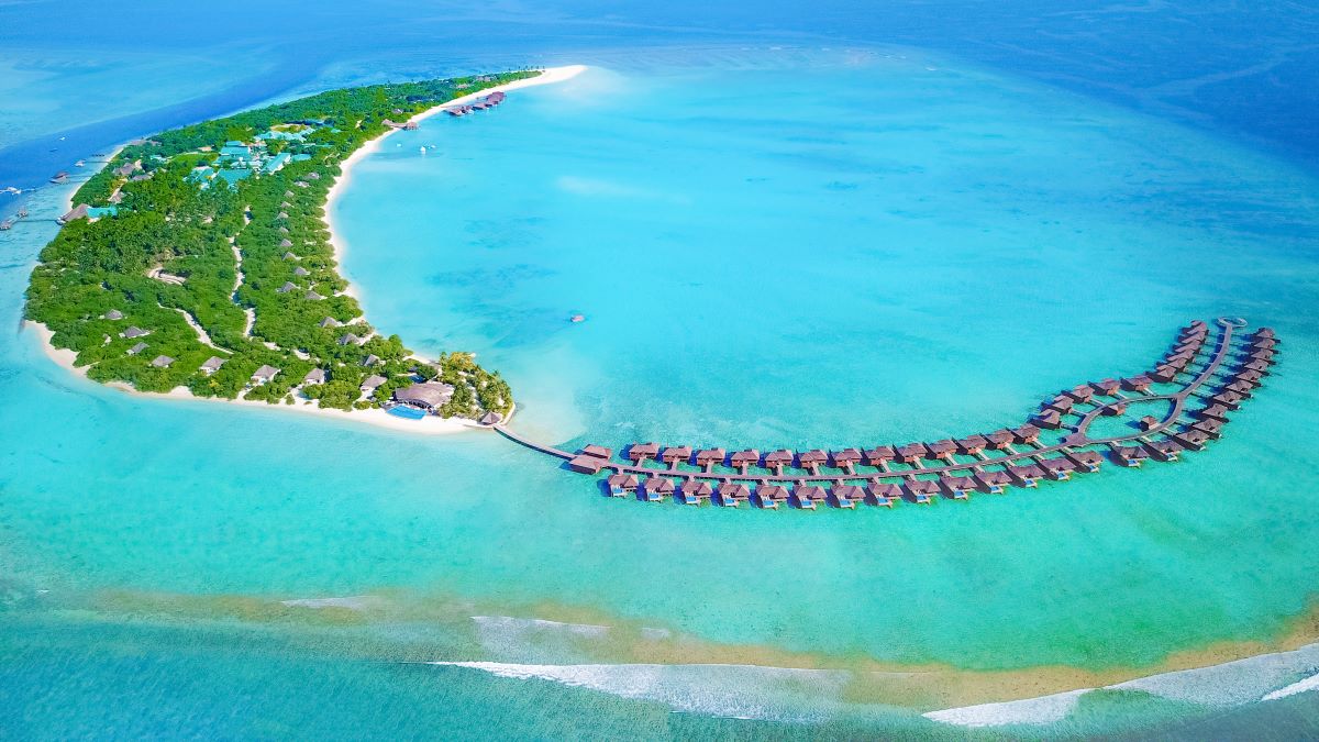 Hideaway Beach Resort and Spa, Maldives