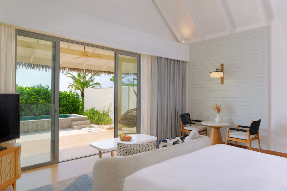Beach Pool Villa with Kids Room Photo 2