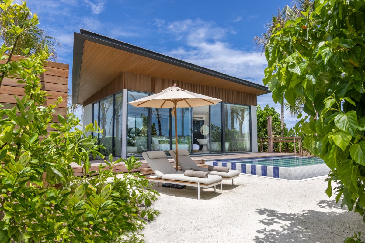 Lagoon Beach Pool Villa Photo 1