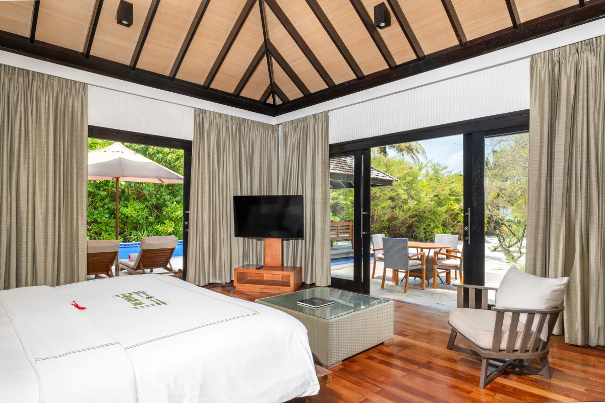 Sunset Beach Residence with Pool Photo 4