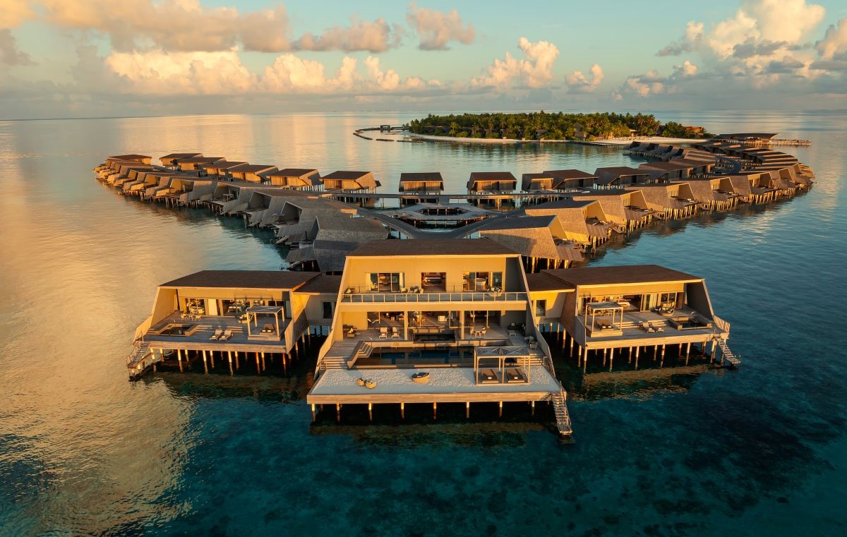The St. Regis Maldives Vommuli Resort