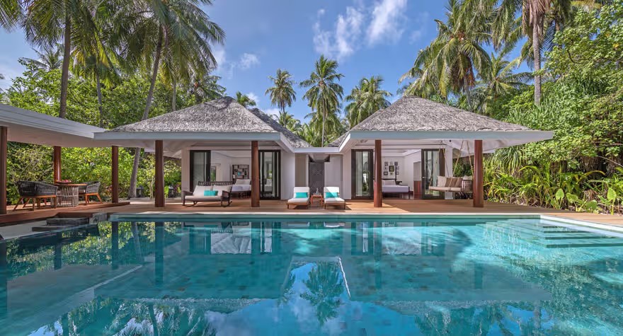 Two Bedroom Family Beach Pool Villa Photo 4