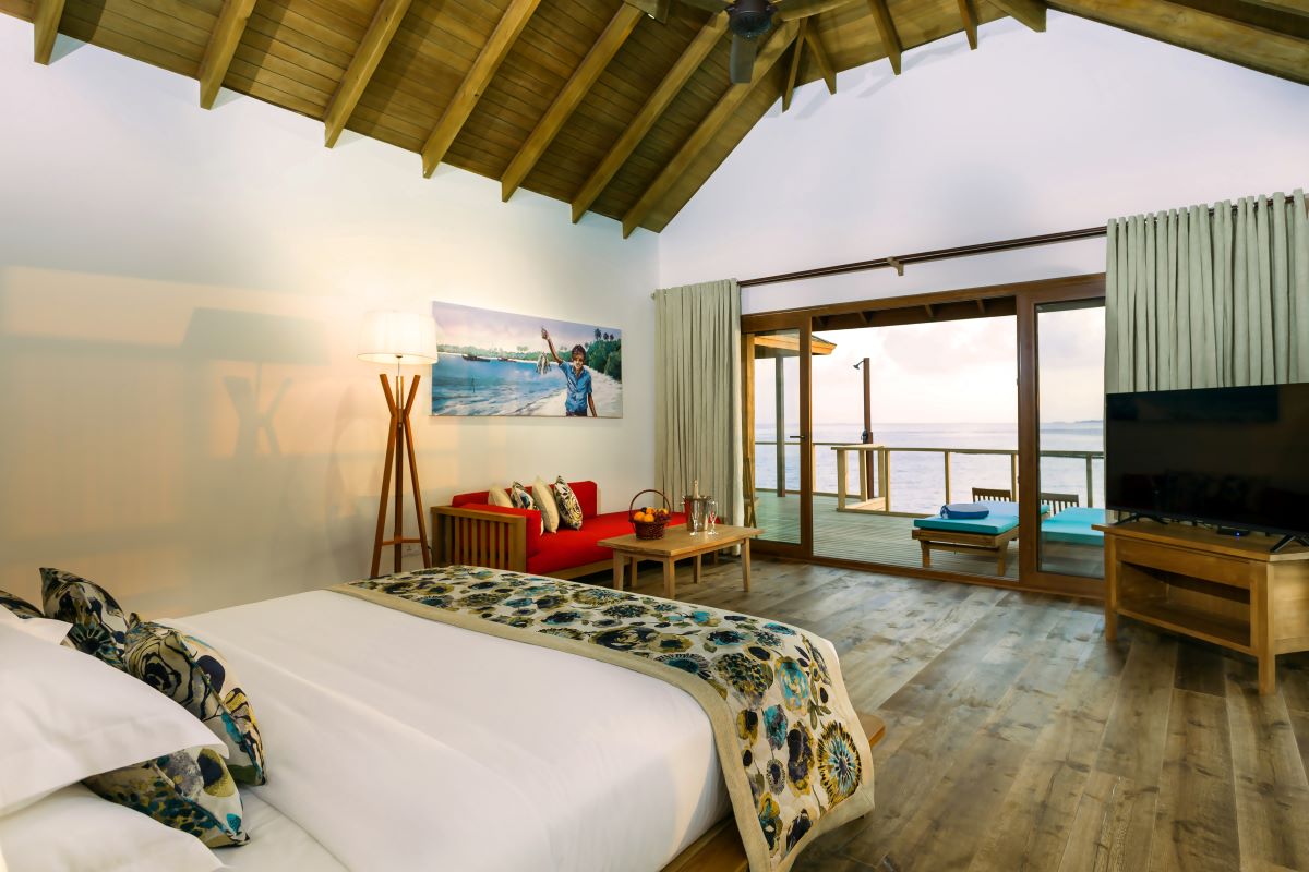 Two Bedroom Water Villa Suites With Spa Tub Photo 4
