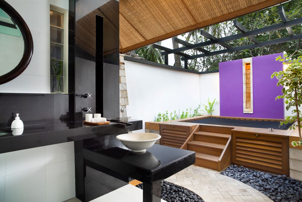 Beachfront Rainmist Villa Photo 4