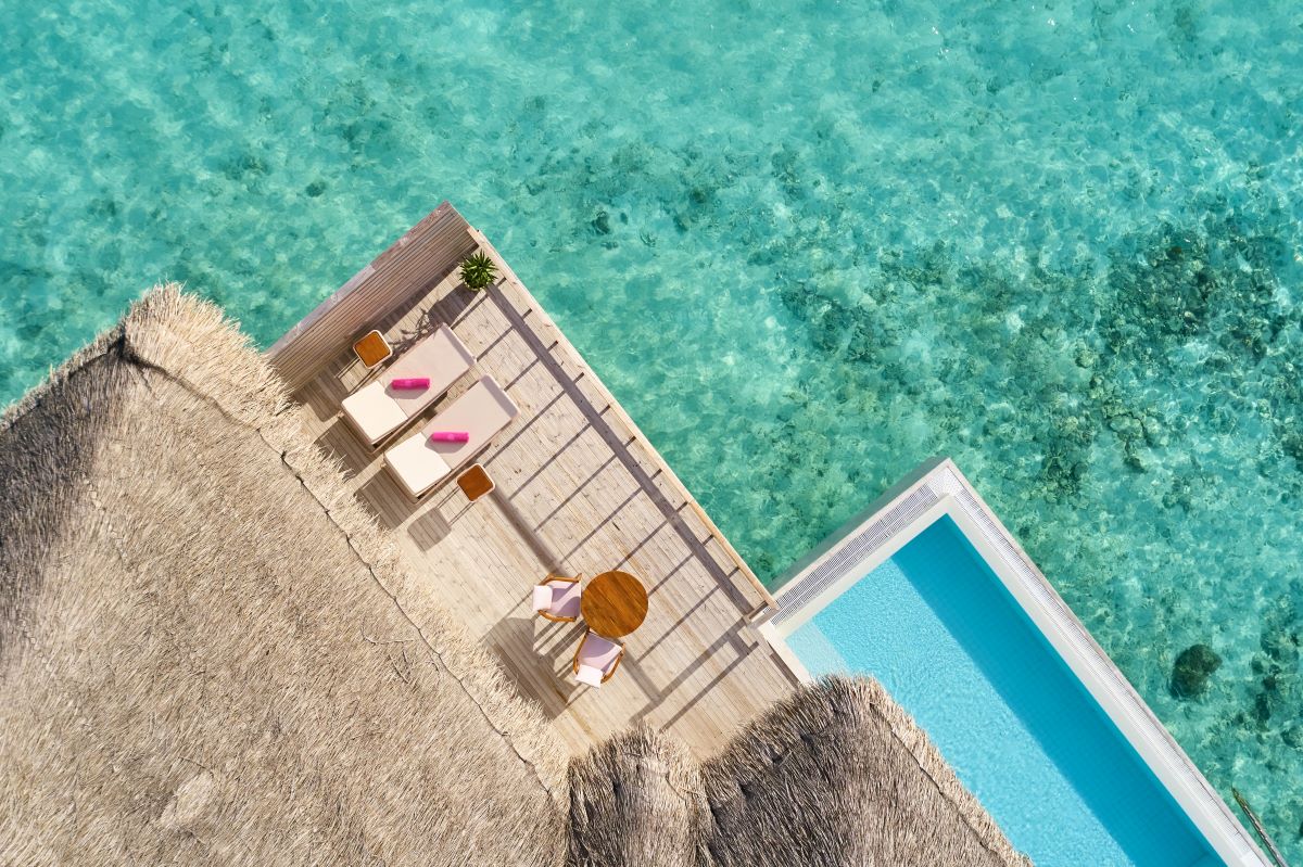 Two Bedroom Ocean Residence with Pool Photo 5