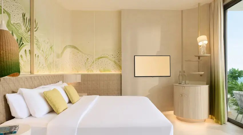 Mirage Beachfront Room Photo 1