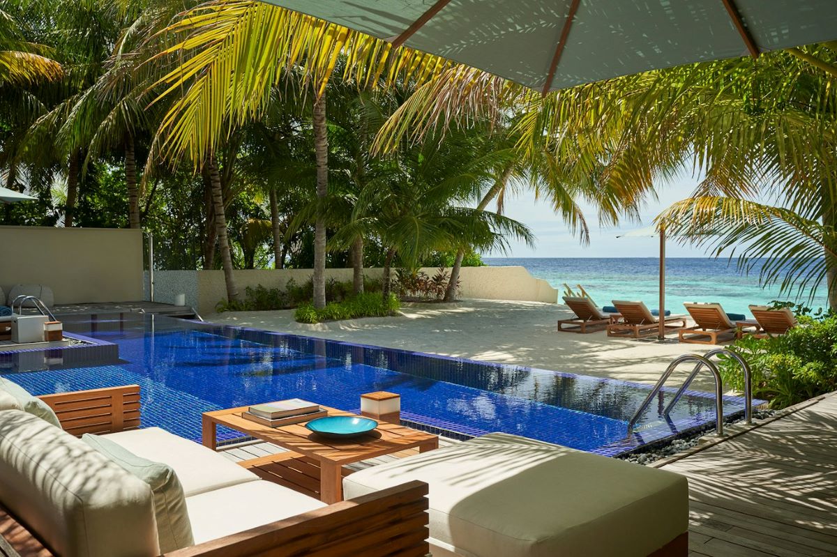 Three Bedroom Beach Pavilion with Pool Photo 7