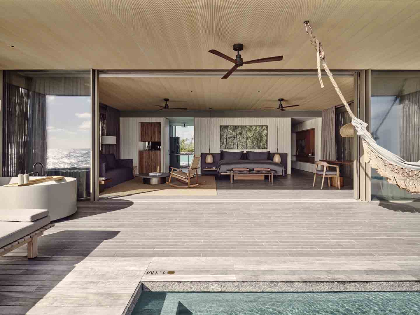 One Bedroom Sunset Water Pool Villa Photo 1