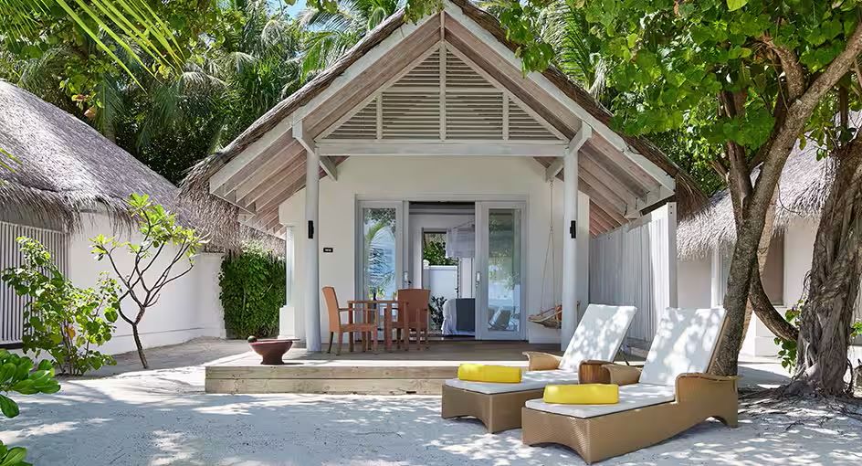 One Bedroom Beach Pool Villa Photo 1