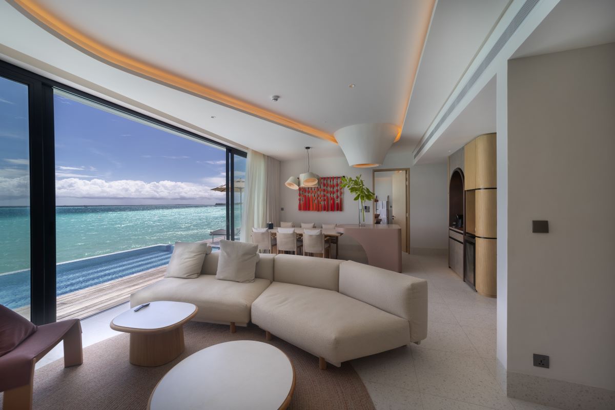 Two-Bedroom Ocean Water Pool Atelier Photo 4
