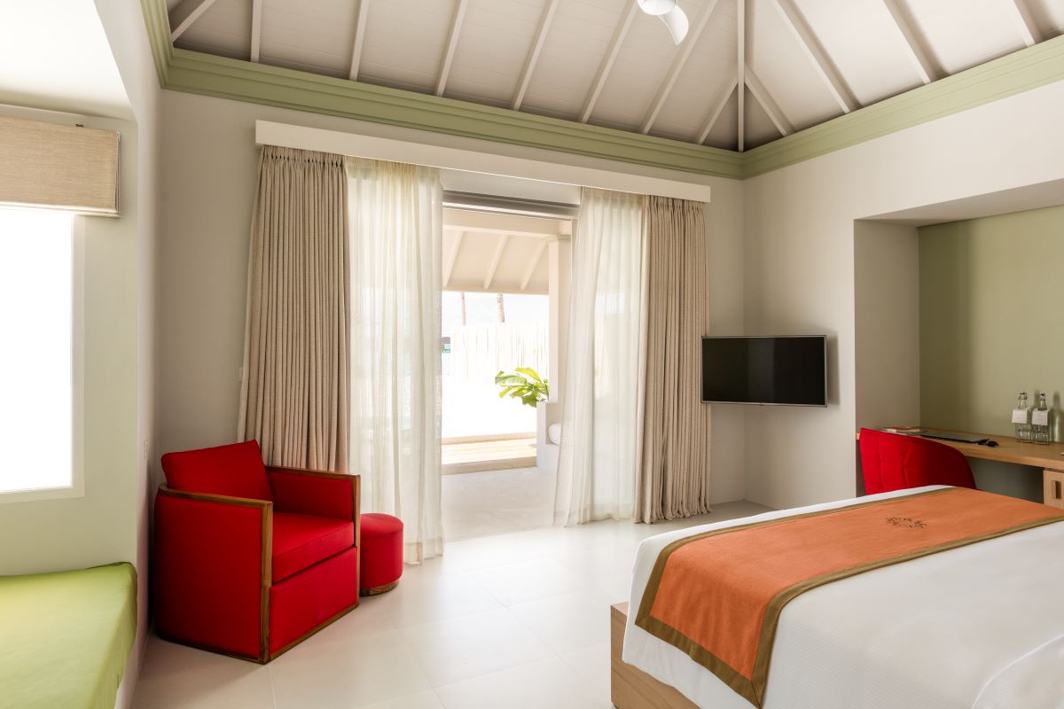 Grand Beach Villa with Pool Photo 2