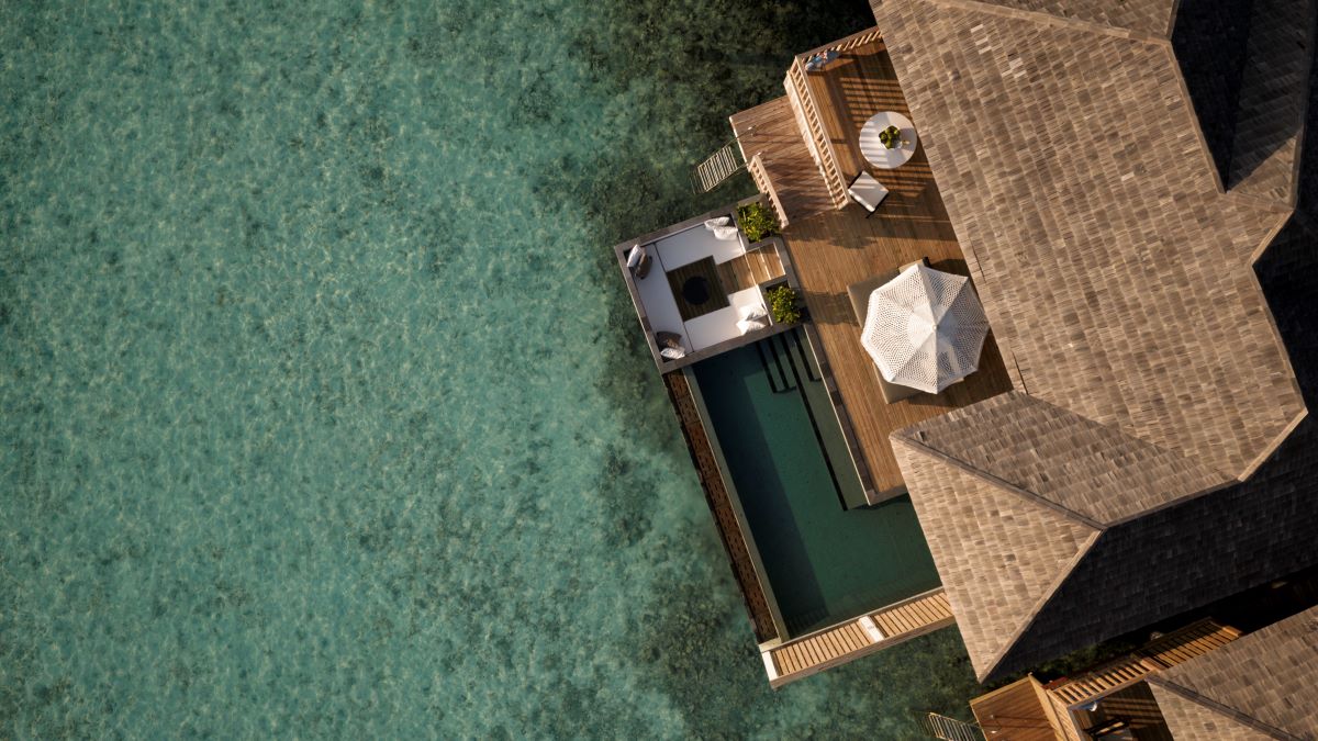 Horizon Water Villa with Pool Photo 1