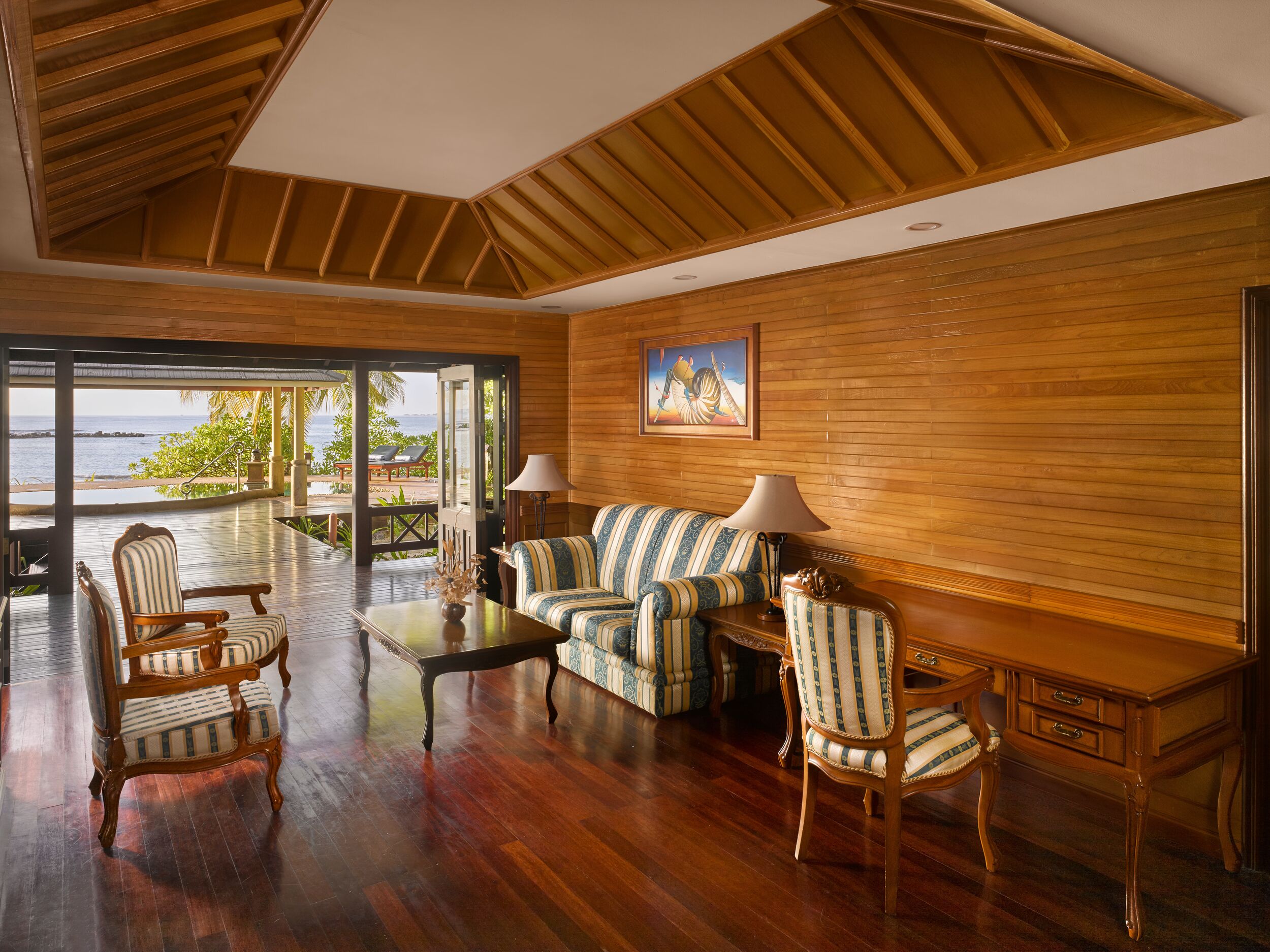 Two Bedroom Beach Pool Residence Photo 2