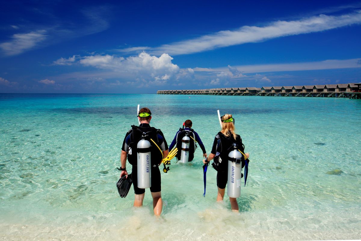 Centara Rasfushi Resort & Spa, Maldives