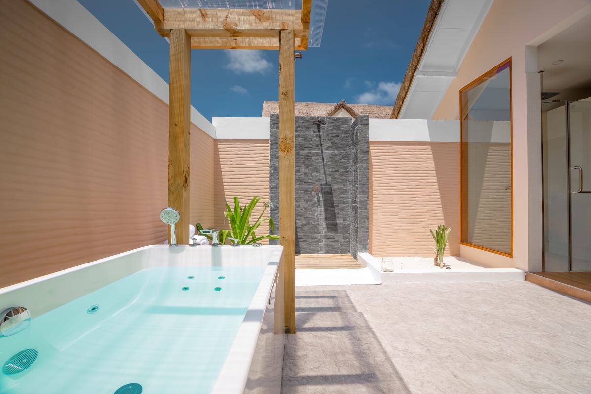 Kudafushi Resort & Spa, Maldives