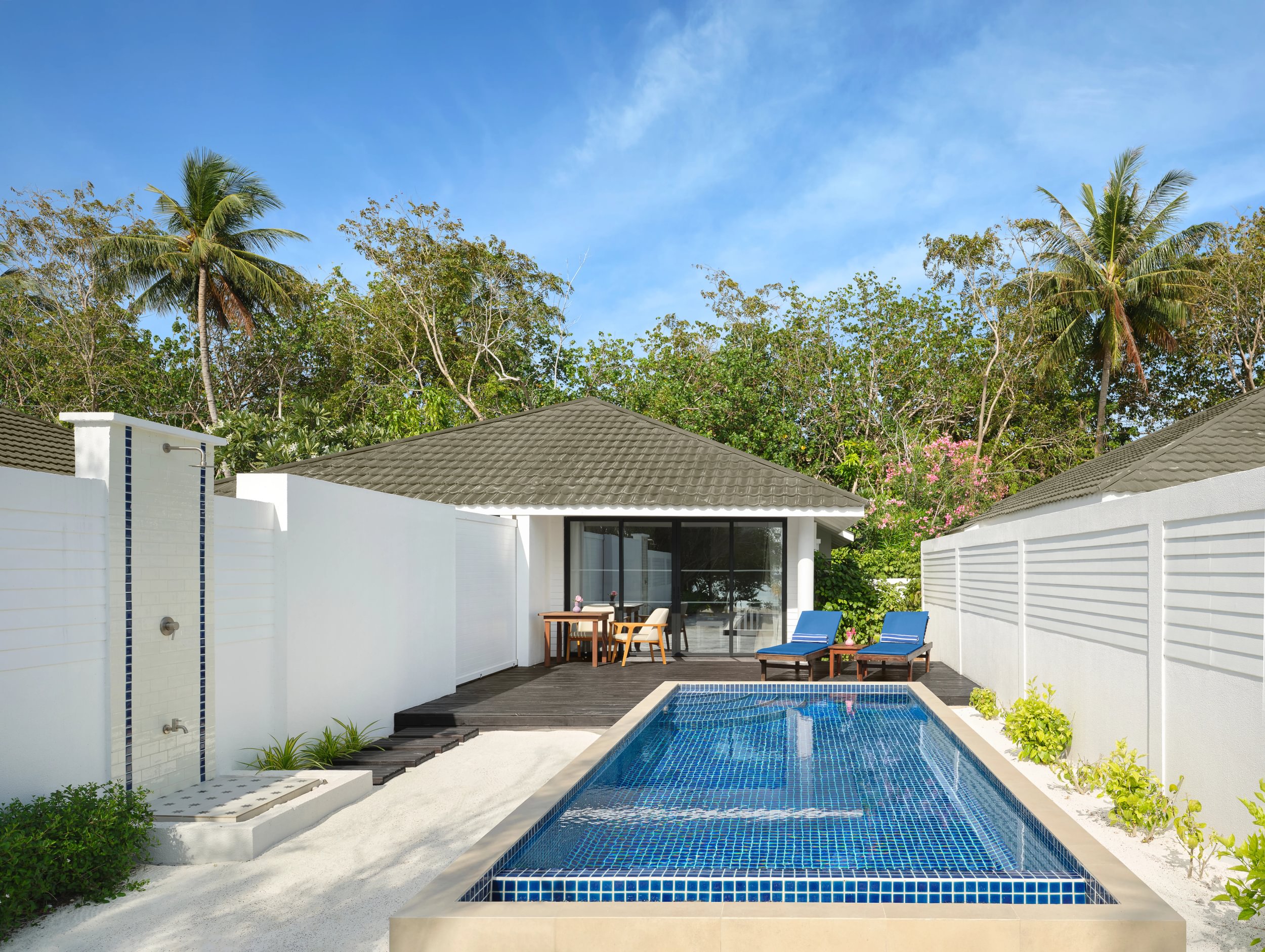 Sunset deluxe Beach Pool Villa Photo 2