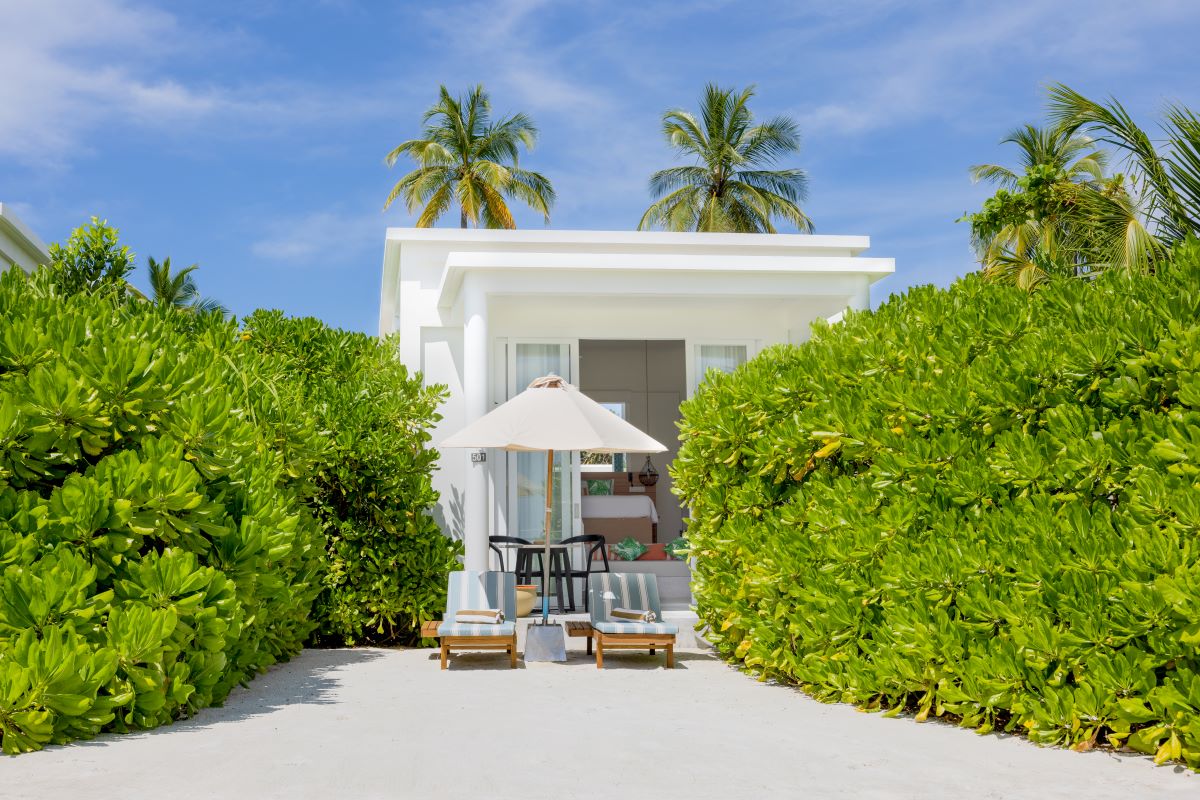 Grand Beach Villa with Pool Photo 1